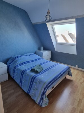 4 bedrooms, iron/ironing board, WiFi, bed sheets - Jeanne's house (Le Conquet)