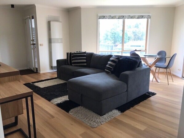 TV - A light filled haven (Portland)