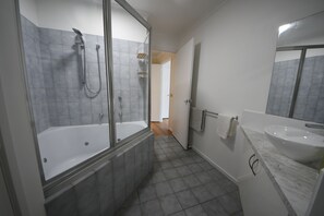 Hair dryer, towels - A light filled haven (Portland)