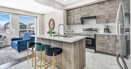 Designer Home in Niagara Falls