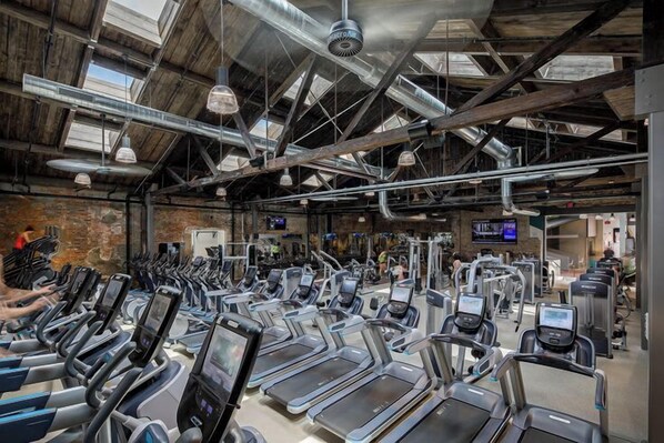 Area fitness