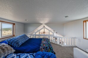 3 Schlafzimmer, Schreibtisch, Reisekinderbett, kostenloses WLAN