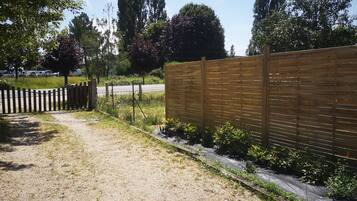 Enceinte de lâhĂ©bergement