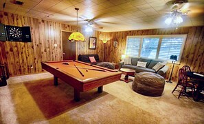 Smart TV, fireplace, books - 96 Acre Farm-Sleeps 12-Horse Barn (Decatur)