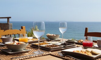 Desayuno a la carta incluido todos los días 