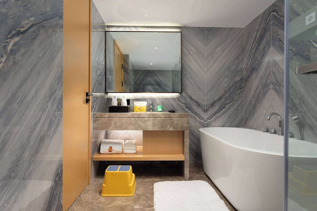 Minibar, rideaux dâobscurcissement, lit de bĂ©bĂ© (gratuit)