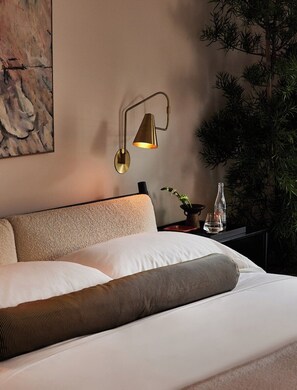 3 bedrooms, iron/ironing board, travel crib, WiFi