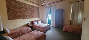 In-room safe, desk, free WiFi - Posada Casa Grande (Ciudad Bolivar)