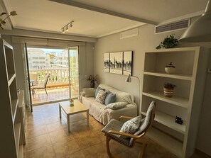 Smart TV - Cozy Apartment Residencial Aquamarinas (Denia)