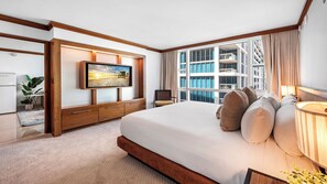1 bedroom, in-room safe, iron/ironing board, travel cot - Private Residence at Carillon Miami Resort - 911 (Miami Beach)