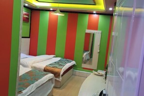 Unclassified image, 2 of 20, button - Guilin Lianhua Hotel (Guilin Department Store Xiangshan Park Branch) (Guilin)