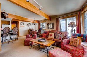 TV - Cozy 2BR Condo | Stunning Slope Views (Crested Butte)