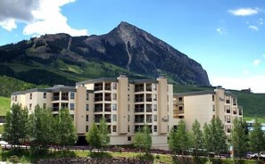 Exterior - Charming 3BR Condo | Near Slopes & Village (Crested Butte)