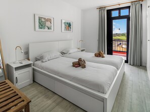 3 Schlafzimmer, Bügeleisen/Bügelbrett, WLAN, Bettwäsche
