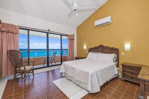 7 室のベッドルーム、WiFi (無料)、ベッドシーツ