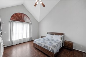 5 bedrooms, iron/ironing board, travel cot, WiFi