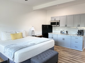 1 slaapkamer, een strijkplank/strijkijzer, gratis wifi