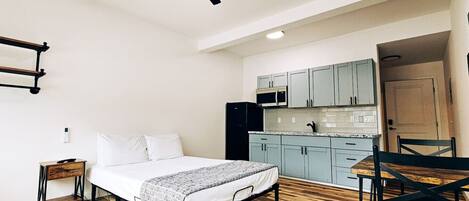 1 dormitorio, tabla de planchar con plancha, wifi gratis