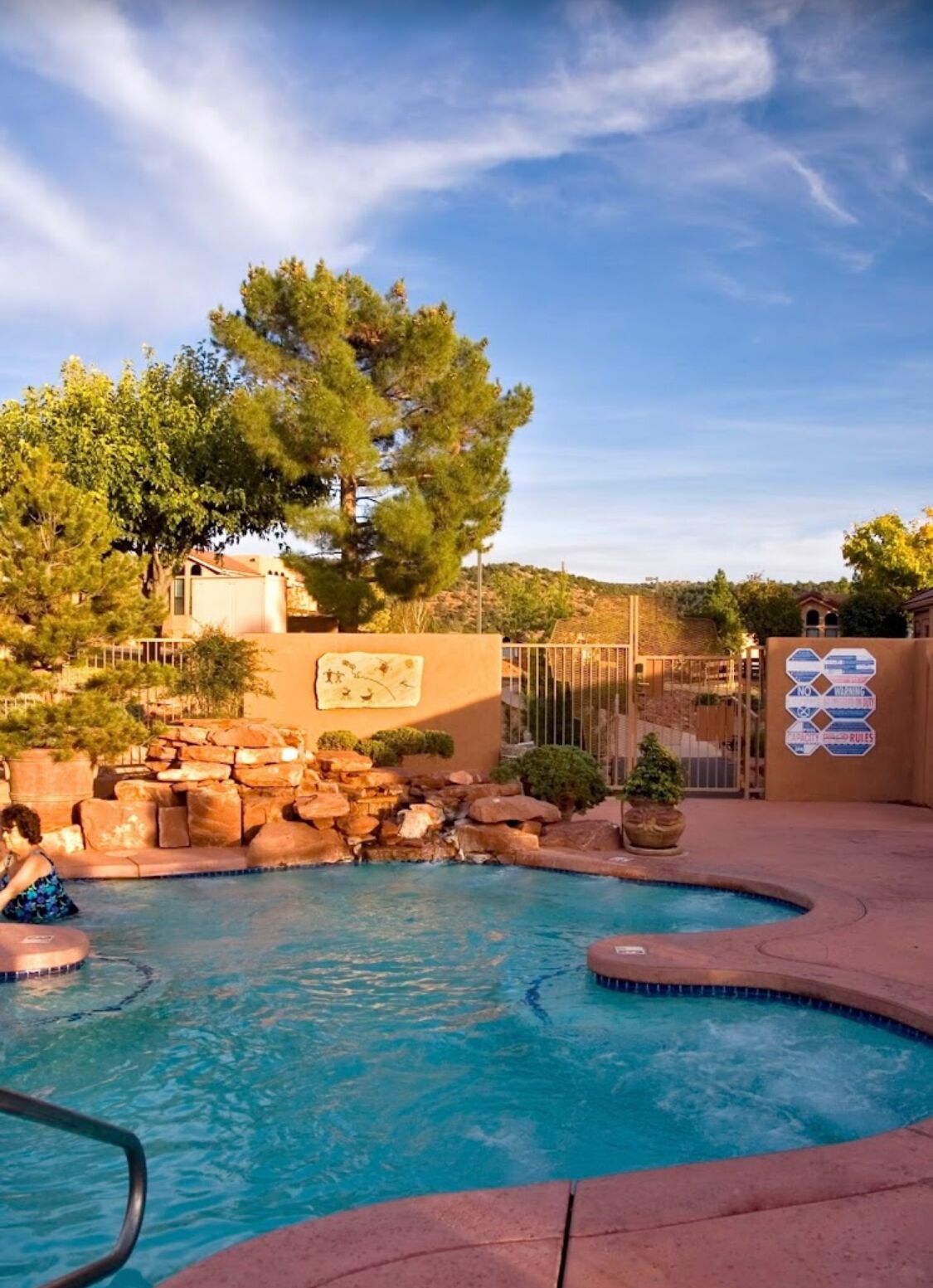 Piscine extérieure, piscine chauffée