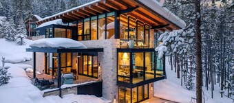 Canopy House | Large & Luxe | Stunning Ski In Ski Out Chalet