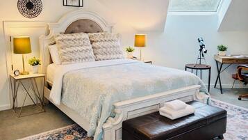 1 間睡房、書桌、可攜式嬰兒床、Wi-Fi