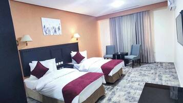 In-room safe, soundproofing, free WiFi