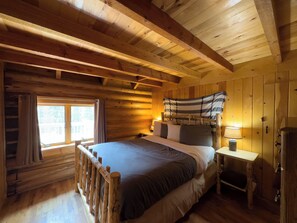 1 Schlafzimmer, Schreibtisch, WLAN, Bettwäsche