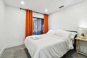 4 bedrooms, iron/ironing board, travel cot, WiFi