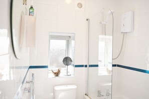 Towels - Northern Hideaways, Castle View (Bellingham)