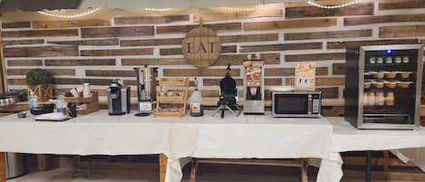 Desayuno continental gratuito y diario