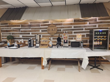 Sudah termasuk sarapan ala kontinental setiap hari