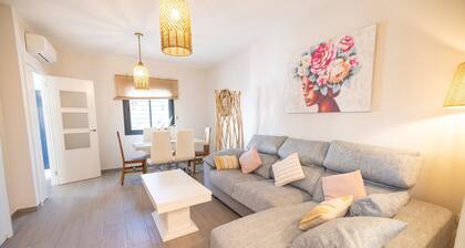 Casa Flor del Rocío: Style, Comfort & Wi-Fi Near Seville