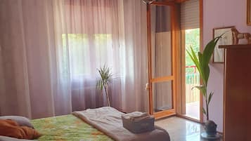 1 camera, ferro/asse da stiro, Wi-Fi gratuito, lenzuola