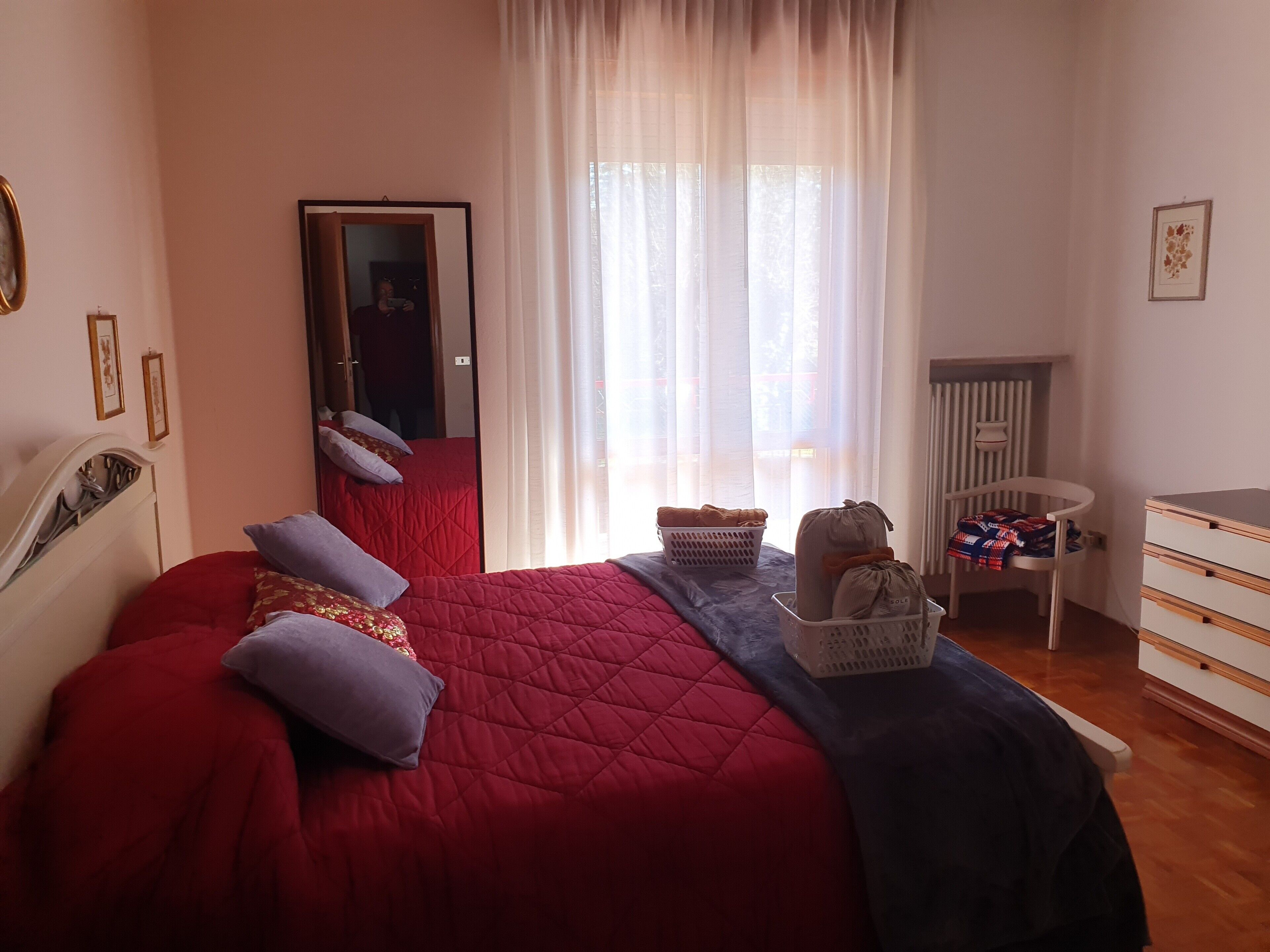 1 dormitorio, tabla de planchar con plancha, wifi gratis y ropa de cama