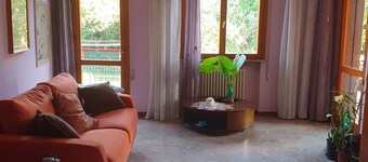 Apartment 'Casa Antonietta' with Private Terrace, Wi-Fi and Air Conditioning