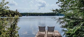 Cozy chalet by a beautiful lake in Estrie!