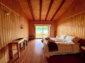 Chambre de base double | Literie fournie