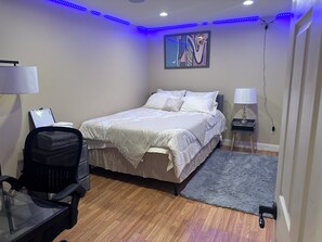 1 makuuhuone, työpöytä, silitysrauta/-lauta, ilmainen Wi-Fi