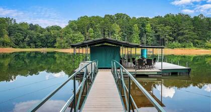 Valley Echoes on Lake Hartwell!