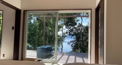 Fujita Villa Newly built house for rent with deck - Fujita Villa / Shozugun Kagawa