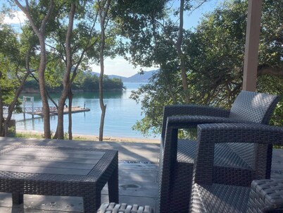 藤田別荘 新築一軒家貸切・海が見えるデッキ付・最大5名まで 無料駐車場 WiFi無料・自転車レンタル - 藤田別荘 / 小豆郡 香川県