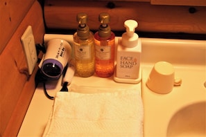 Hair dryer