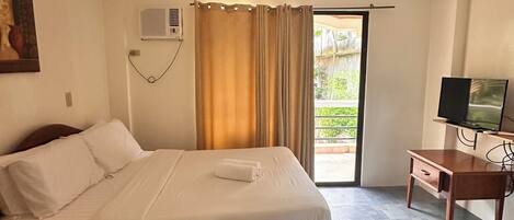 Basic Studio, Garden View | Free WiFi