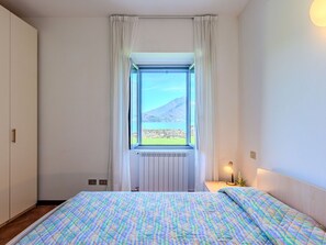 1 bedroom, travel crib, free WiFi, bed sheets