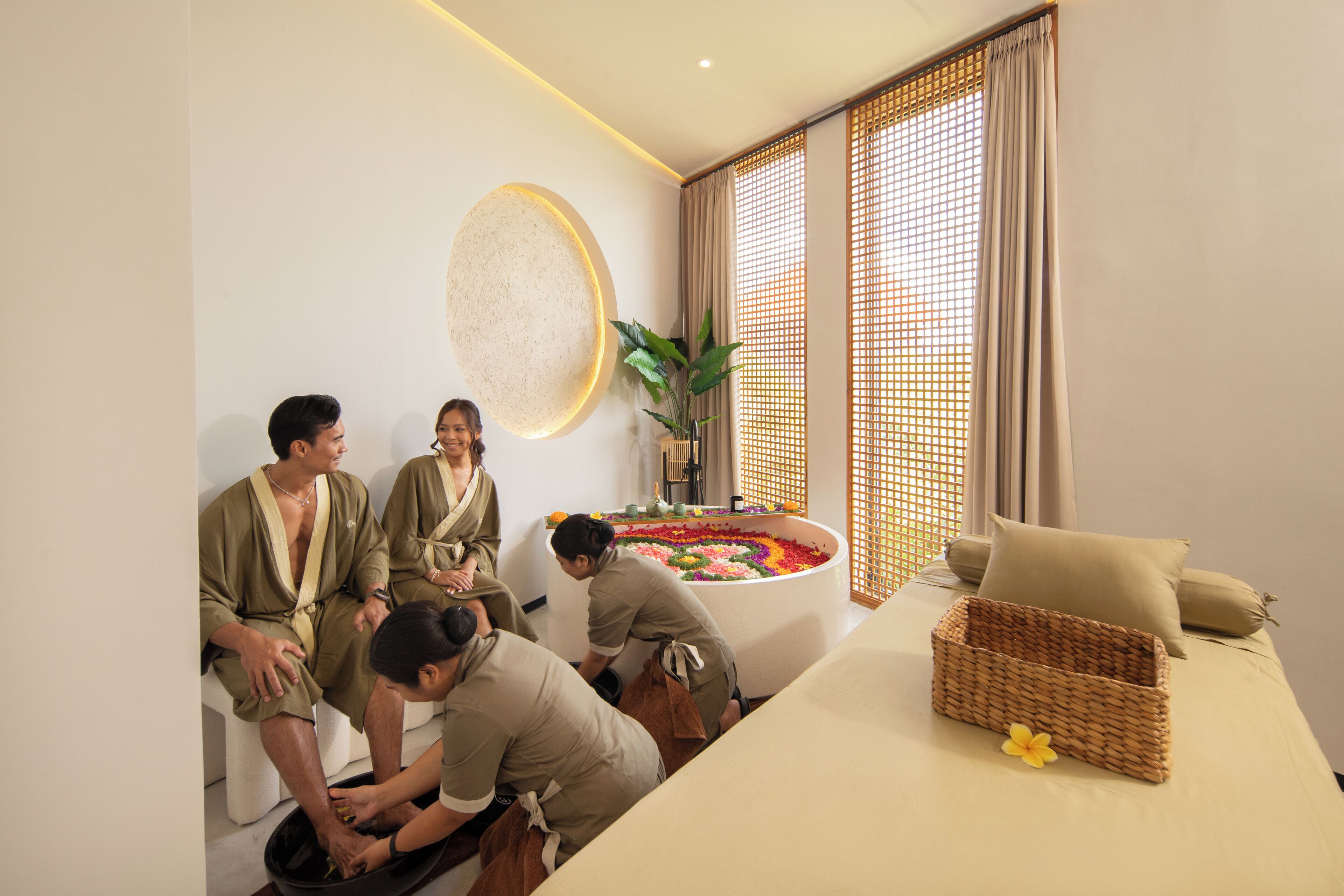 Behandelingskamers voor koppels, aromatherapie, hotstone-massages