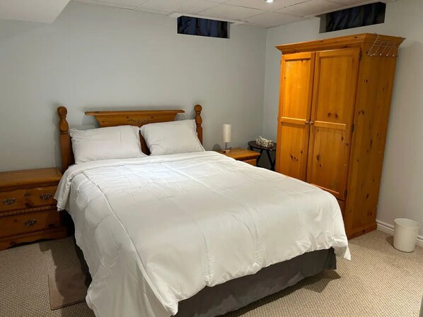 2 عدّة غرف نوم وواي فاي وملاءات أسرّة