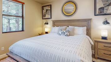 2 chambres, fer et planche à repasser, accès à Internet, literie fournie