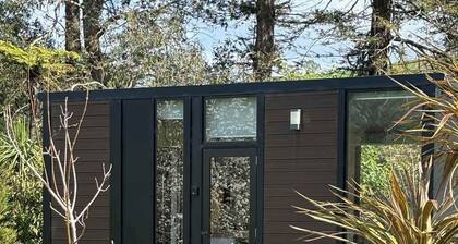 Golden Valley Retreat by Tiny Away