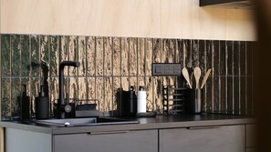 Køleskab, mikrobølgeovn, ovn, opvaskemaskine