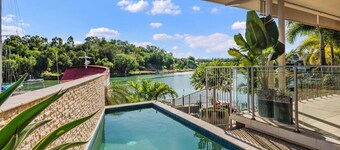 Bayview Paradise with Private Pool-Marina Deck